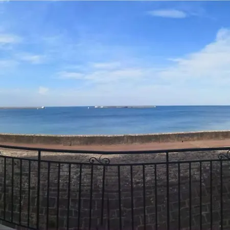 Saint-jean De Luz, Front De Mer, 3 Pieces 5 Couchages Apartment *